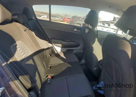 2018 Kia Sportage Lx z USA, uszkodzony, nr VIN KNDPM3AC6J7347032